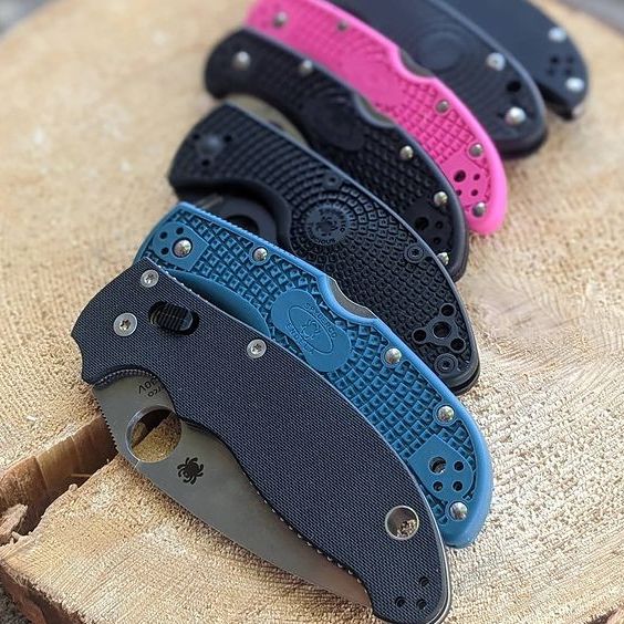 Folding Knives