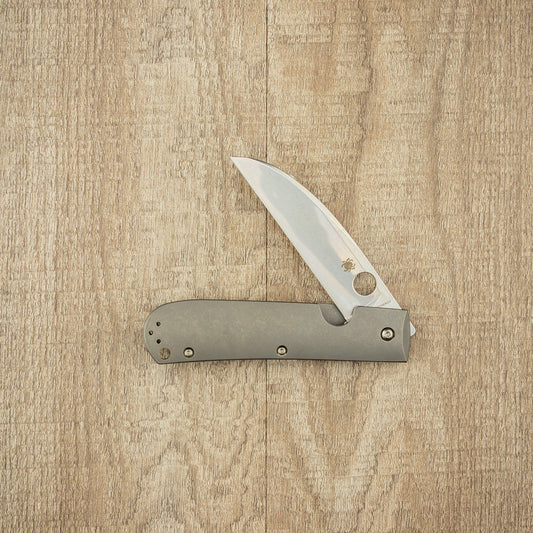 Spyderco Swayback Pocket Knife